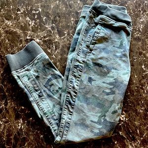 Abercrombie Boys Joggers